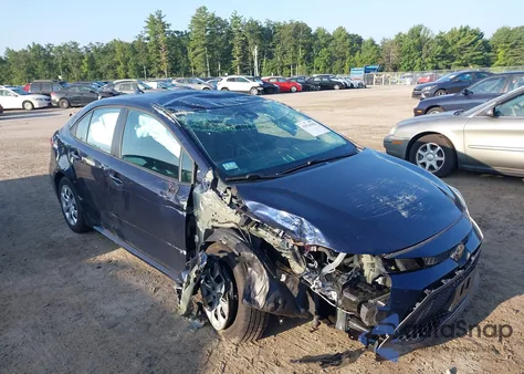 2022 Toyota Corolla Le z USA, uszkodzony, nr VIN 5YFEPMAE6NP374290